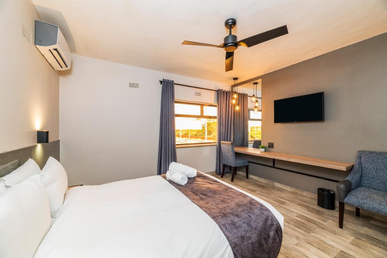 N1 Hotel Rotten Row هراري المظهر الخارجي الصورة